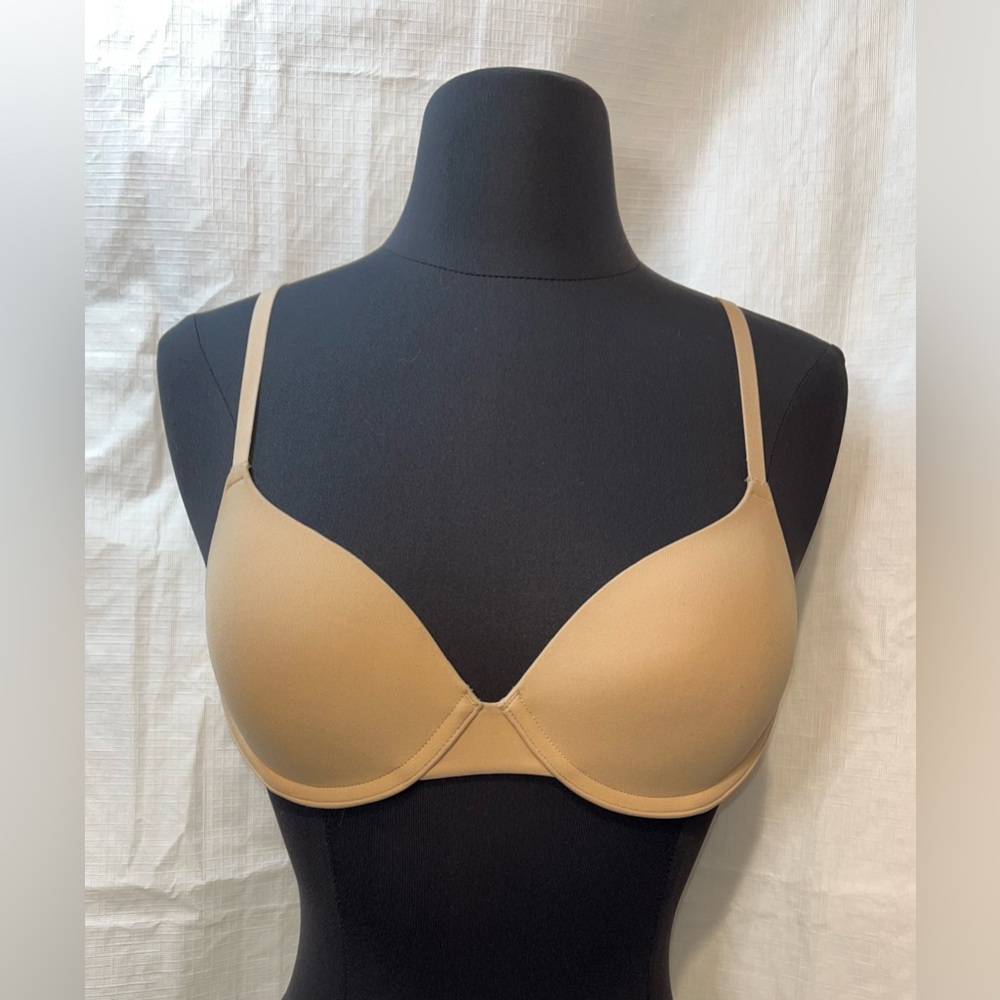 SKIMS Nude Bra
